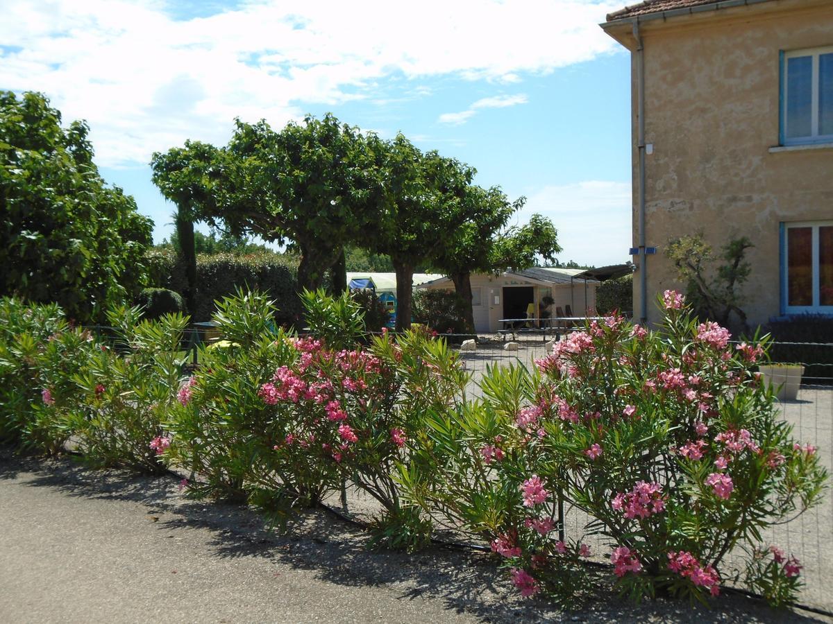 Gite Les Feuilles De Chene Villa Carpentras Exterior foto